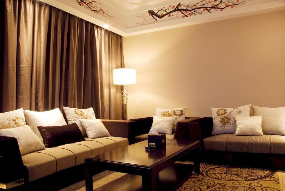 Guilin Golden Crown International Hotel Esterno foto