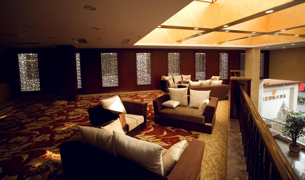 Guilin Golden Crown International Hotel Esterno foto