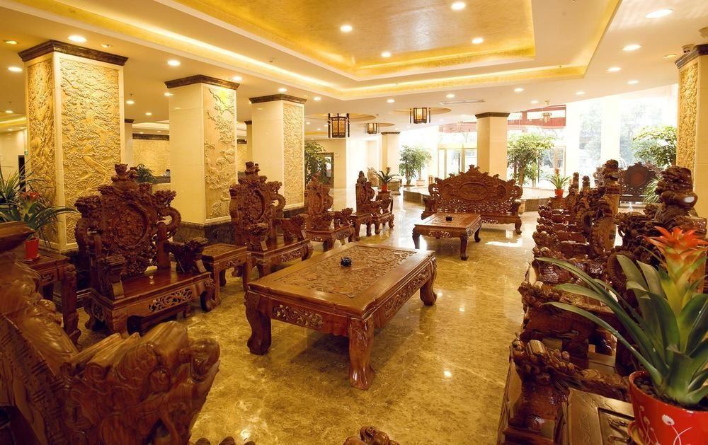 Guilin Golden Crown International Hotel Esterno foto